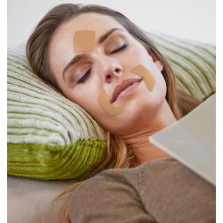 Rynkeplaster til smilerynker +<br /> Rosewater Ansigtsmist